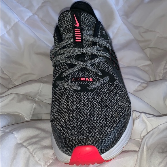 My air max - Picture 2 of 3